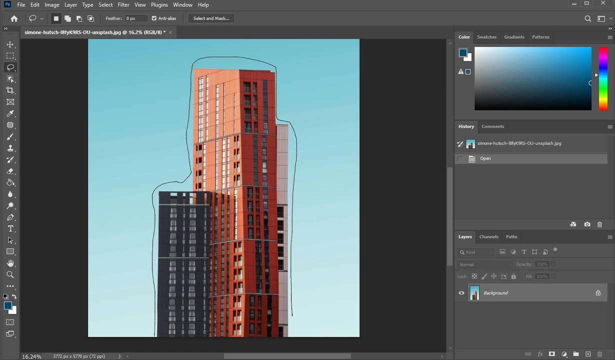 How to Cut Out an Image in Photoshop Using Lasso Tool